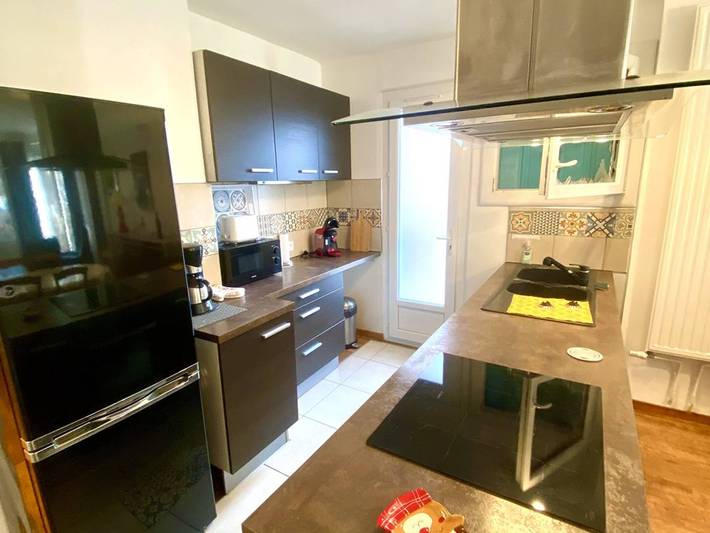 Appartement entier, F3 moderne à Amélie-les-Bains avec parking et wifi in Amélie-les-Bains-Palalda, Côte méditerranéenne (France)