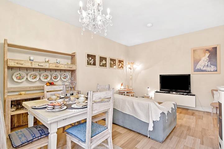 Appartamento intero, Chic Retreat with Park | Central Salò in Spiaggia delle Rive (Salò), Salò