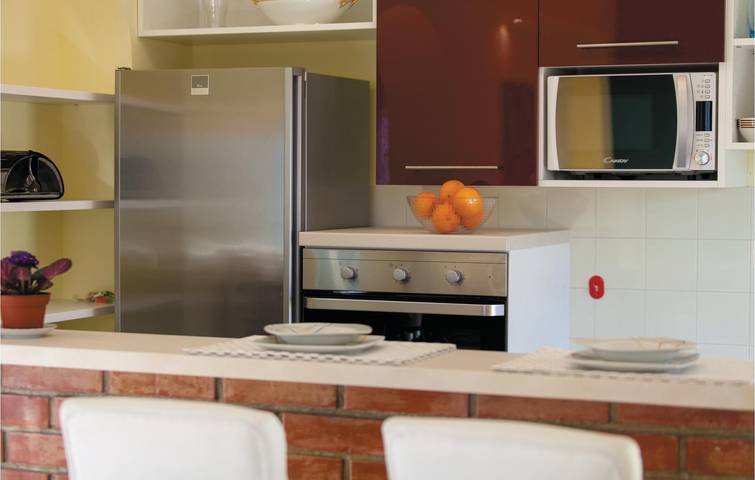 Feriehus for 9 personer med terrasse in Naklice, Split-Dalmatien