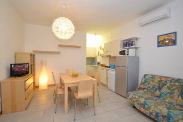 Villa per 6 Persone in Bibione, Provincia di Venezia, Foto 1