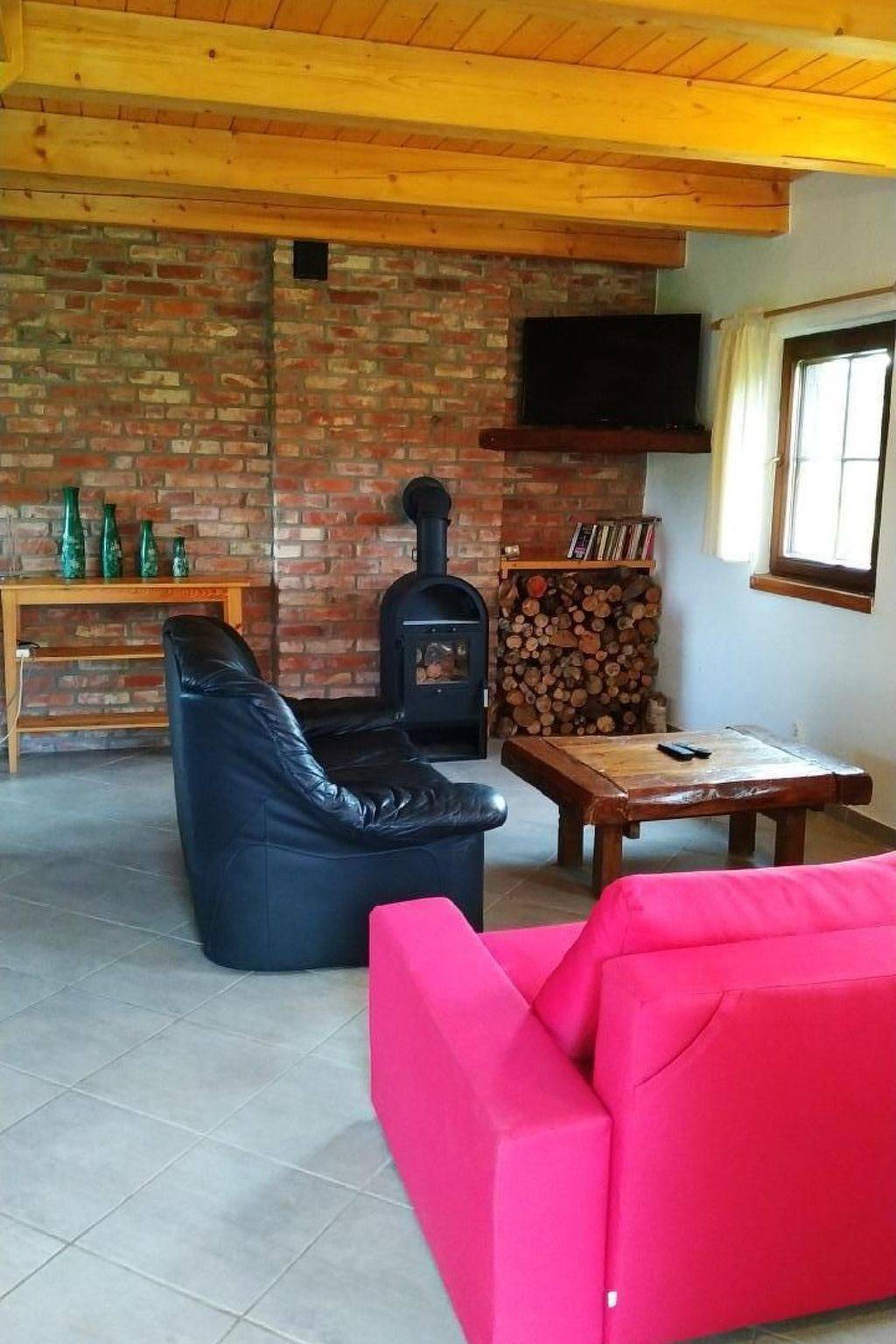 Strandnahes Ferienhaus mit Grill in Ustka in Dębina, Garder See (Polen)