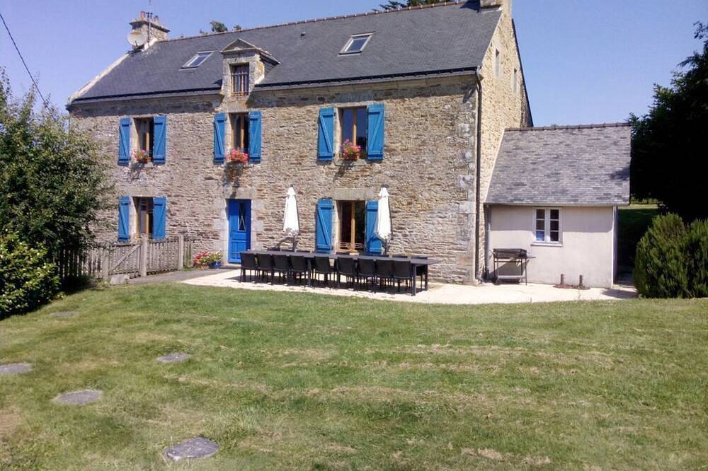 La Fermiere - Gite avec piscine couverte en Bretagne Sud in Languidic, Région de Lorient