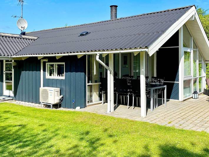 Ferienhaus für 5 Personen, mit Terrasse in Nordborg