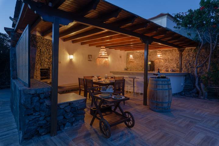 Villa für 6 Personen, mit Garten und Whirlpool sowie Terrasse in Adeje - 4