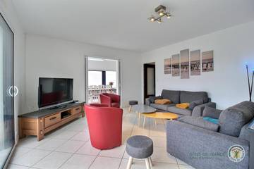 Gîte pour 12 Personnes dans Pleumeur-Bodou, Région de Lannion, Photo 3