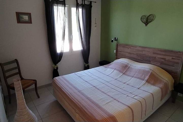 Location de vacances pour 6 personnes, avec jardin et terrasse à Cairanne - 2