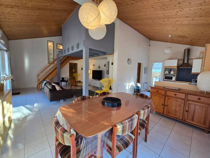 Location de vacances pour 9 personnes, avec terrasse à Saint-Jean-de-Monts - 2