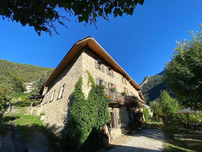 Maison d’hôte pour 4 personnes, avec jardin et jacuzzi dans les Alpes-de-Haute-Provence - 2