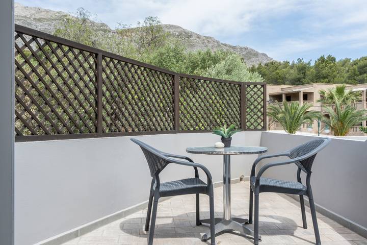 Apartament wakacyjny dla 2 osób, z balkon i basen dla dzieci w Grecja