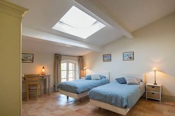 Appartement De Vacances pour 6 Personnes dans Pertuis, Parc naturel régional du Luberon, Photo 3