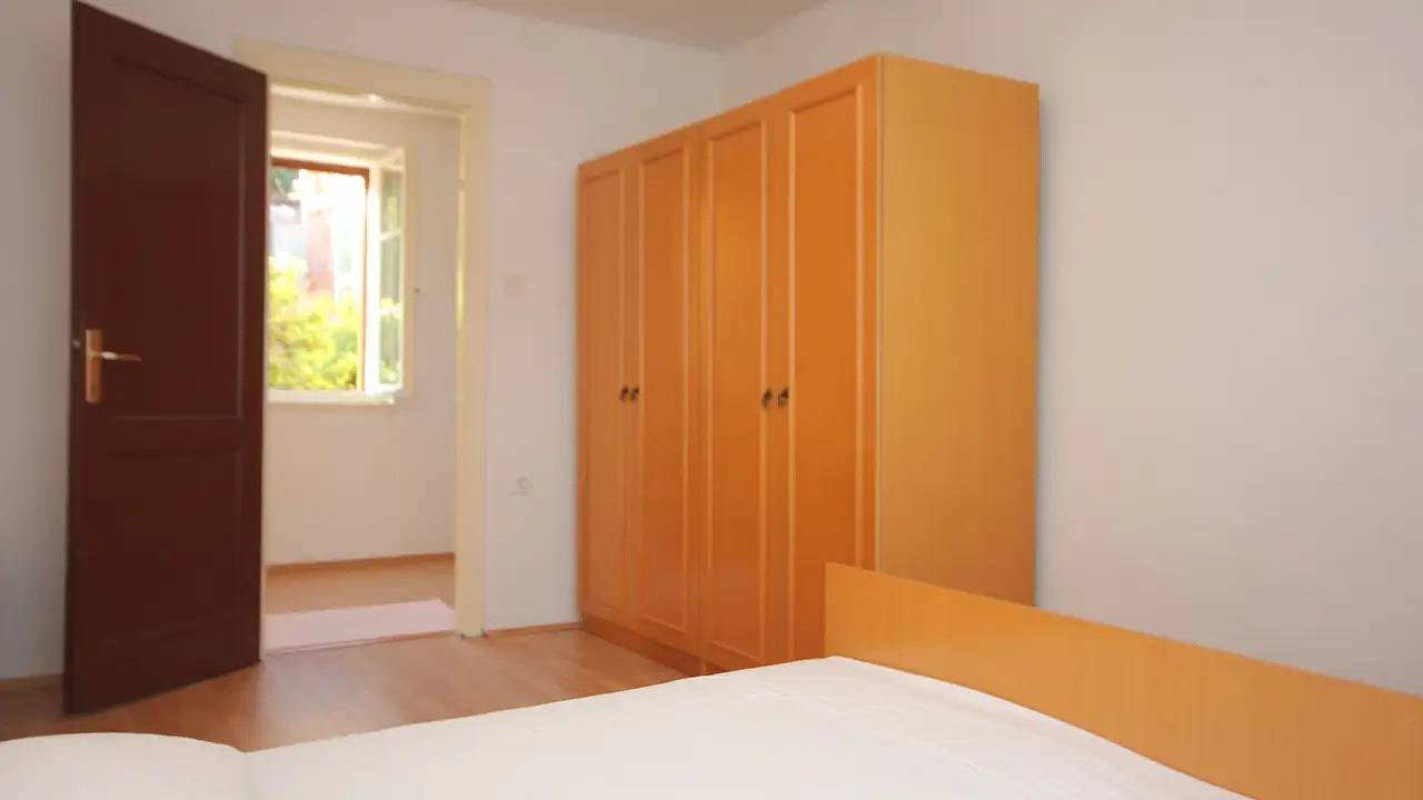 Hel semesterlägenhet, Ferienwohnung für 4 Personen (42 m²) in Vis in Vis Town, Split-Dalmatia guovlu