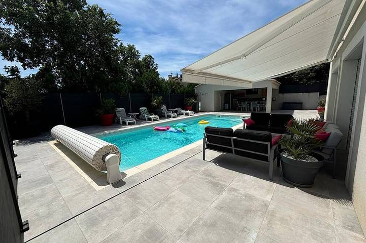 Gîte pour 3 personnes, avec terrasse, animaux acceptés à La Motte-d'Aigues - 4