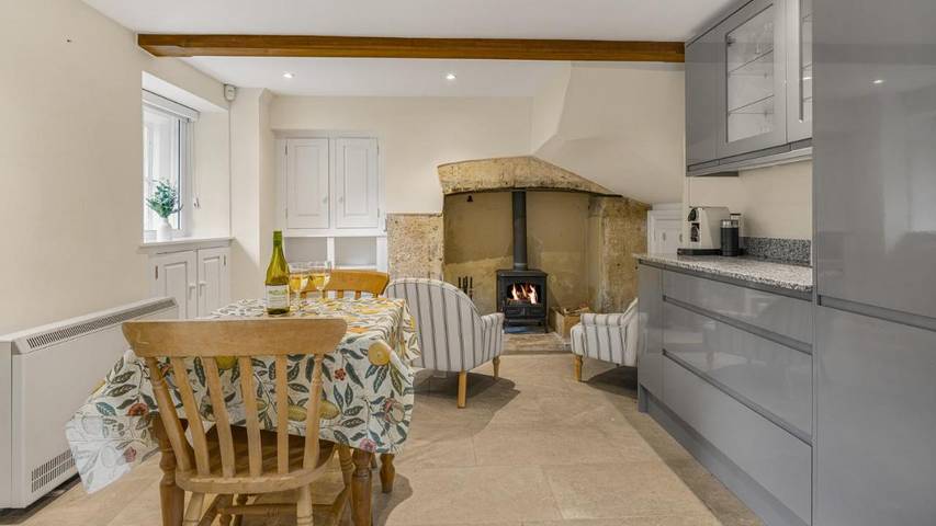 Location de vacances pour 2 personnes, avec vue et terrasse à Bibury - 4
