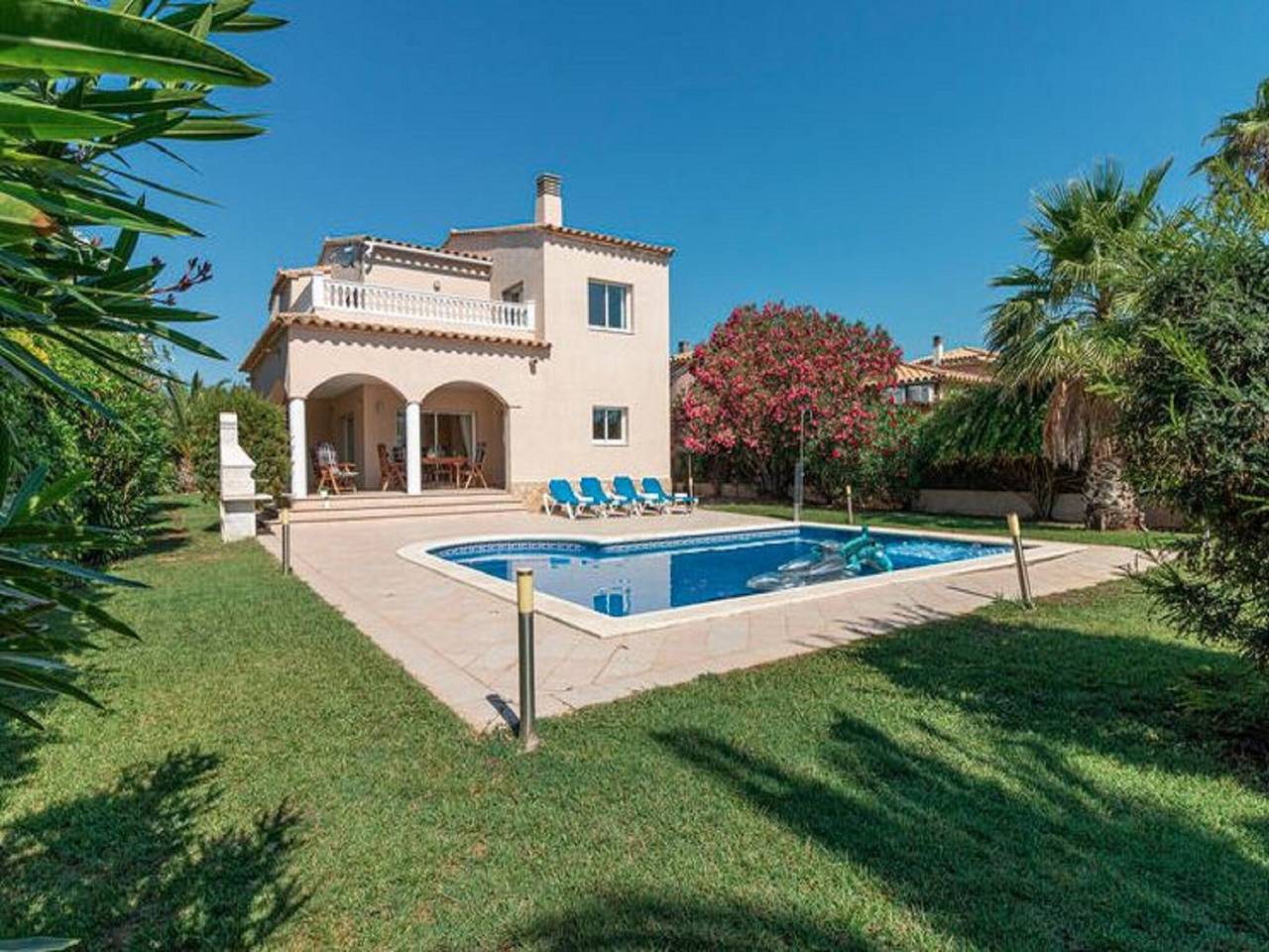 Villa à Sant Pere près de Plage et Piscine in Sant Pere Pescador, Haut-Ampurdan