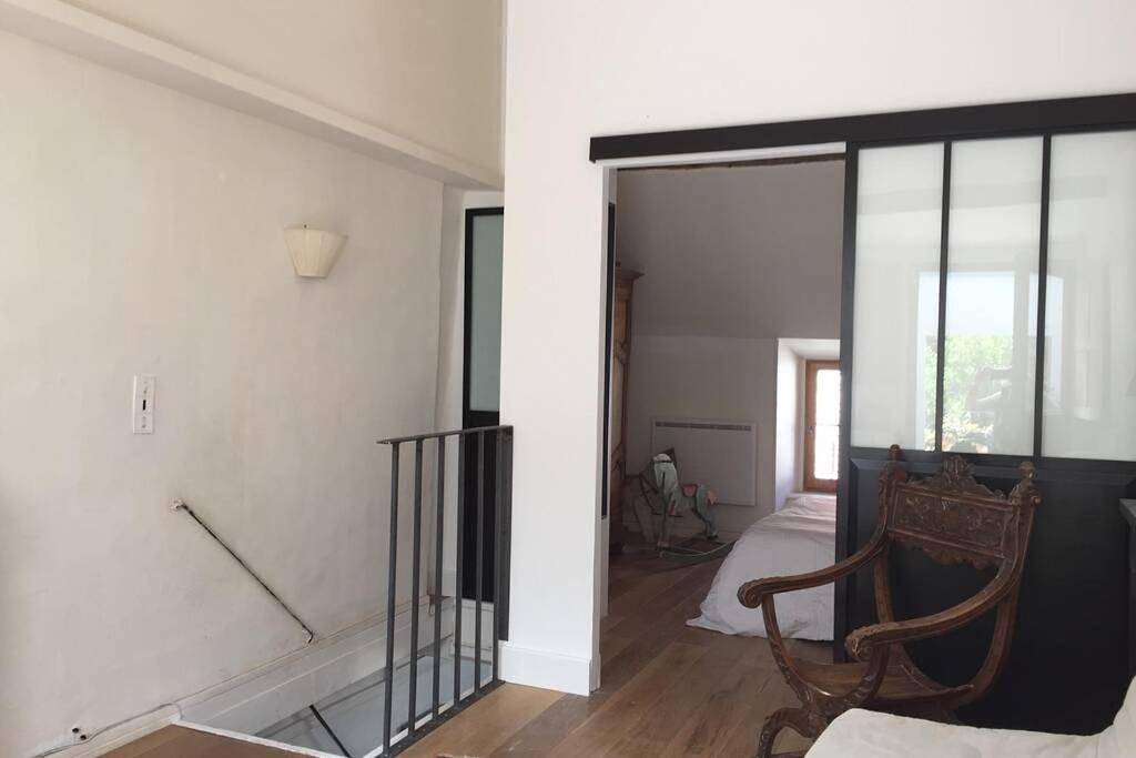 One-Bedroom House in Flavigny-sur-Ozerain, Région de Montbard