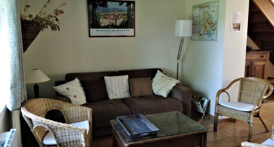 Gîte pour 6 personnes, avec terrasse et jardin, animaux acceptés à Chevannes - 4