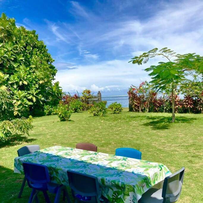 Location de vacances pour 4 personnes, avec vue et jardin dans Teahupo'o - 3