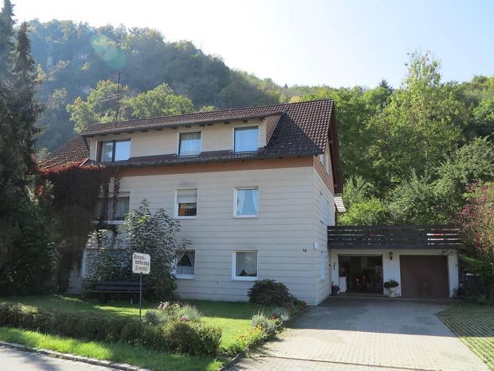 Ferienwohnung, mit Balkon/Terrasse und Terrasse sowie Garten in Eichstätt