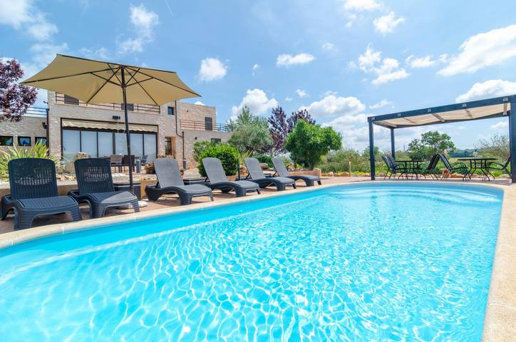 Chalet para 6 personas, con terraza en Campos