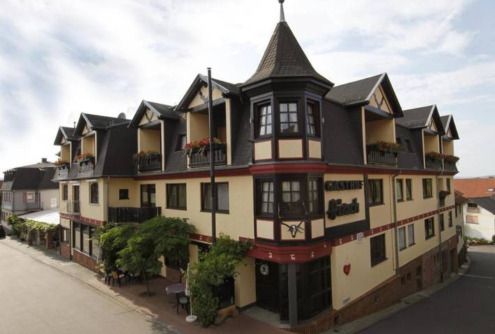 Hotel für 2 Personen, mit Balkon und Terrasse sowie Sauna und Ausblick in Rothenberg