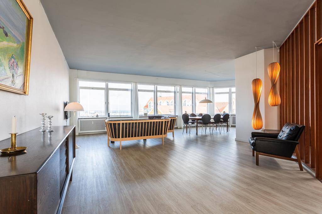 Hel semesterlägenhet, Spacious apartment with a view of the North Sea in Hirtshals, Tannisbucht