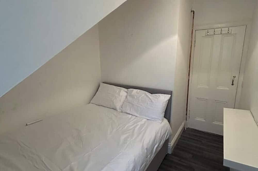 Ganze Wohnung, The Bay View Apartment: Calm Gourock Apartment, Close to Waterfront & Transport in Gourock, Inverclyde