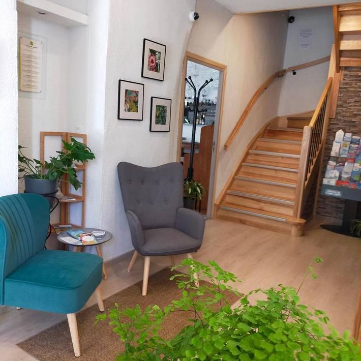 Hôtel pour 2 personnes, avec terrasse, animaux acceptés dans Office de Tourisme du Pays d'Allevard - 2