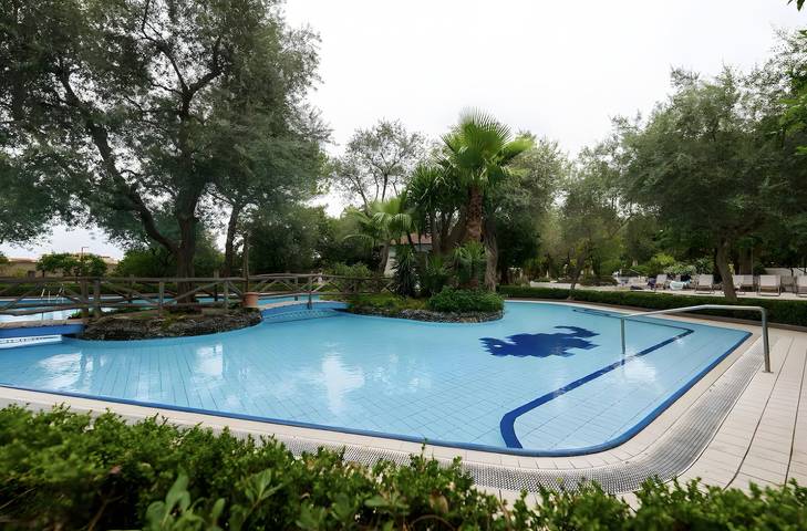 Ferieudlejning for 5 personer, med have i Sorrento