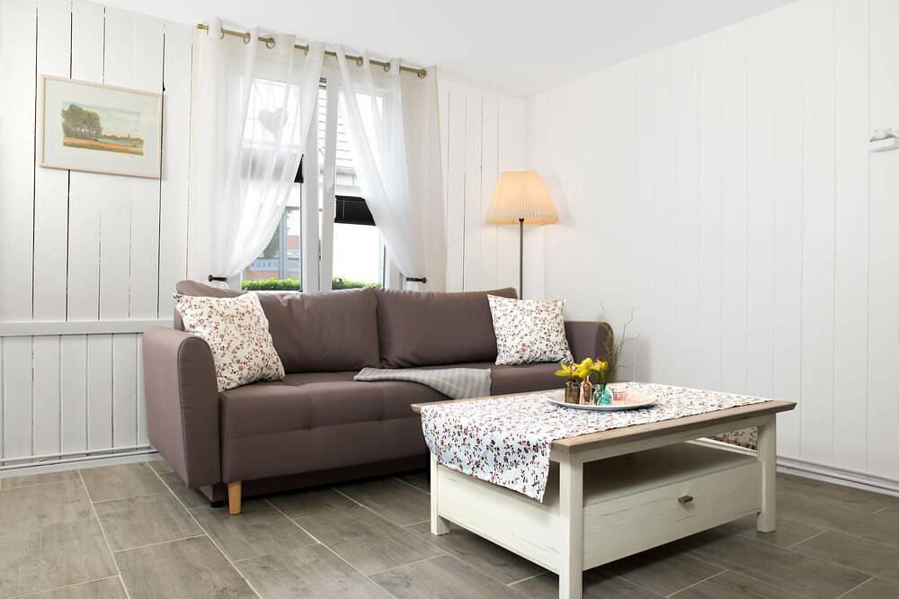 Ganze Wohnung, Ferienhaus Gaude Tiet mit Garten für 2 Personen in Kirchdorf (Poel), Nordwestmecklenburg (Wismar und Umgebung)