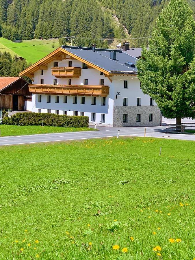 Ferienwohnung für 7 Personen, mit Garten und Sauna sowie Ausblick, mit Haustier im Pitztal - 2