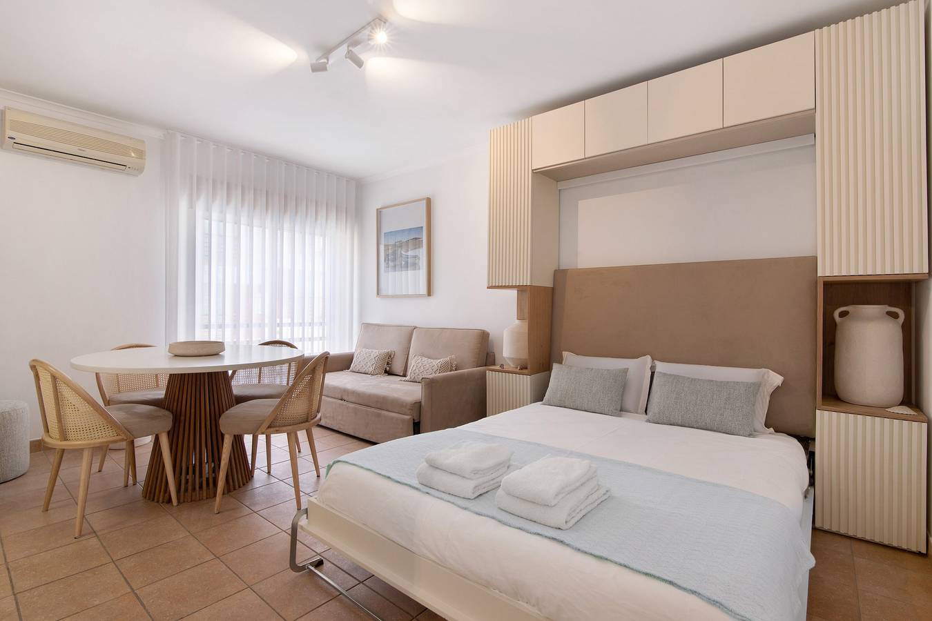 Ganze Wohnung, Ferienwohnung 'Almadrava' mit Gemeinschaftspool, Wi-Fi und Klimaanlage in Cabanas de Tavira, Conceição e Cabanas de Tavira