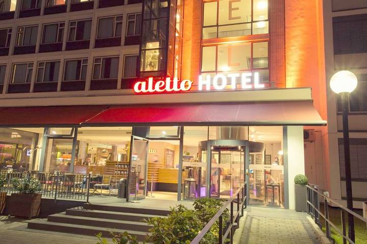 Hotel für 10 Personen, mit Garten und Terrasse in Charlottenburg Berlin - 3
