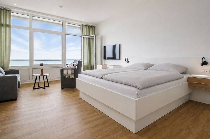 Ganze Wohnung, Meerblick-Apartment Alte Teestube mit Pool & Sauna in Norderney Weststrand, Norderney