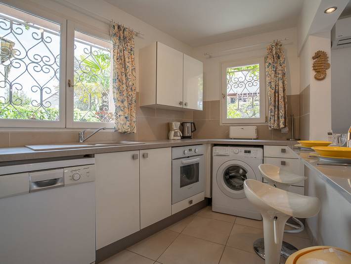 Location de vacances pour 4 personnes, avec jardin et terrasse à Hyeres - 4