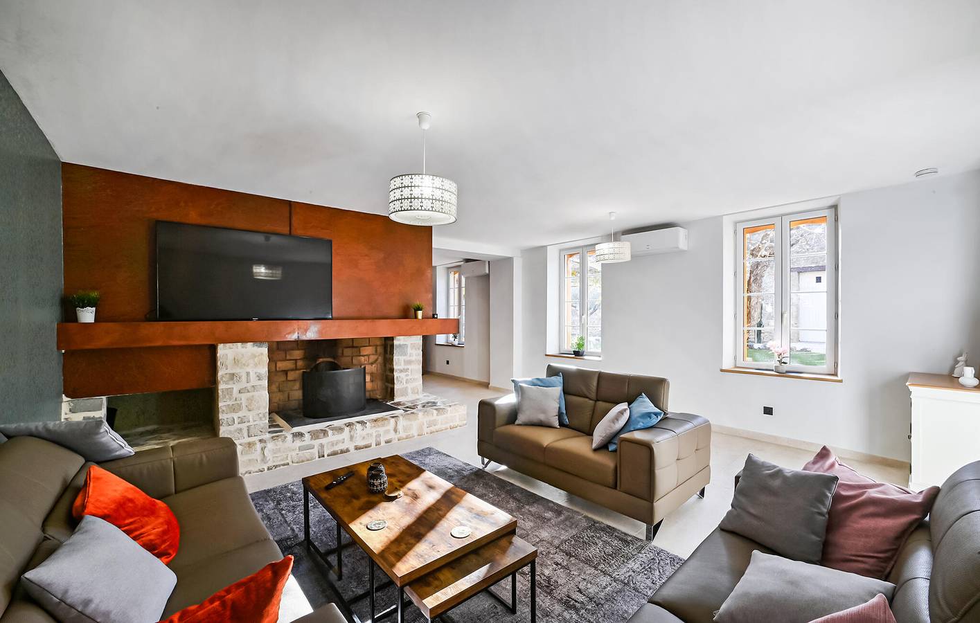 Appartement de luxe avec piscine et climatisation à 300m du centre d'Orsan in Orsan, Région de Nîmes