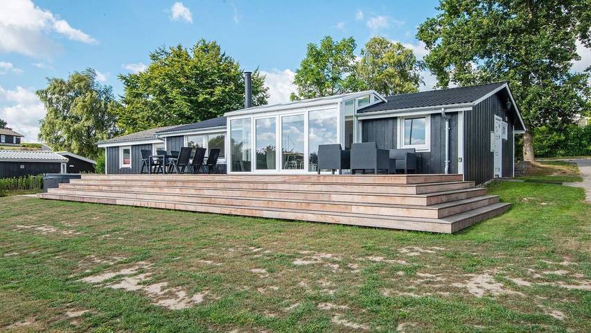Ferienhaus für 6 Personen, mit Garten und Terrasse sowie Ausblick in Vemmingbund