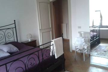 Agriturismo per 5 Persone in Scalenghe, Provincia di Torino, Foto 2