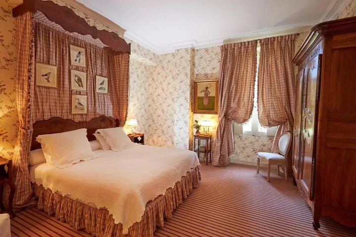 Bed and breakfast for 2 people, with view and garden as well as pool - 1