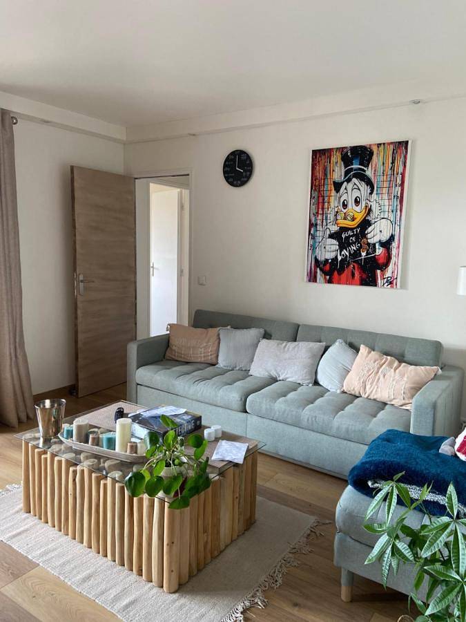 Gîte pour 8 personnes, avec balcon dans Vélodrome national de Saint Quentin en Yvelines