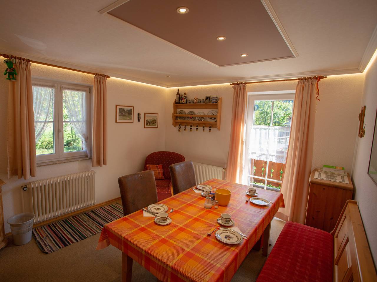 Gästehaus Madsack - Chiemgau Karte - Doppelzimmer mit Dusche und Wc in Inzell, Bayerische Alpen