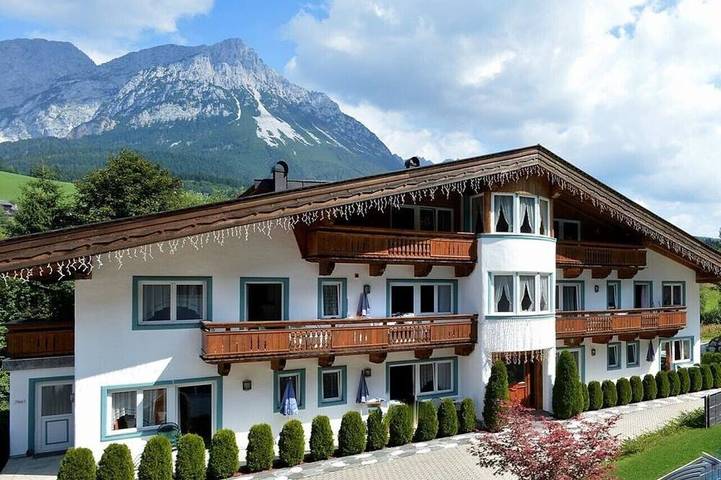 Ferienwohnung für 7 Personen, mit Balkon in Scheffau am Wilden Kaiser