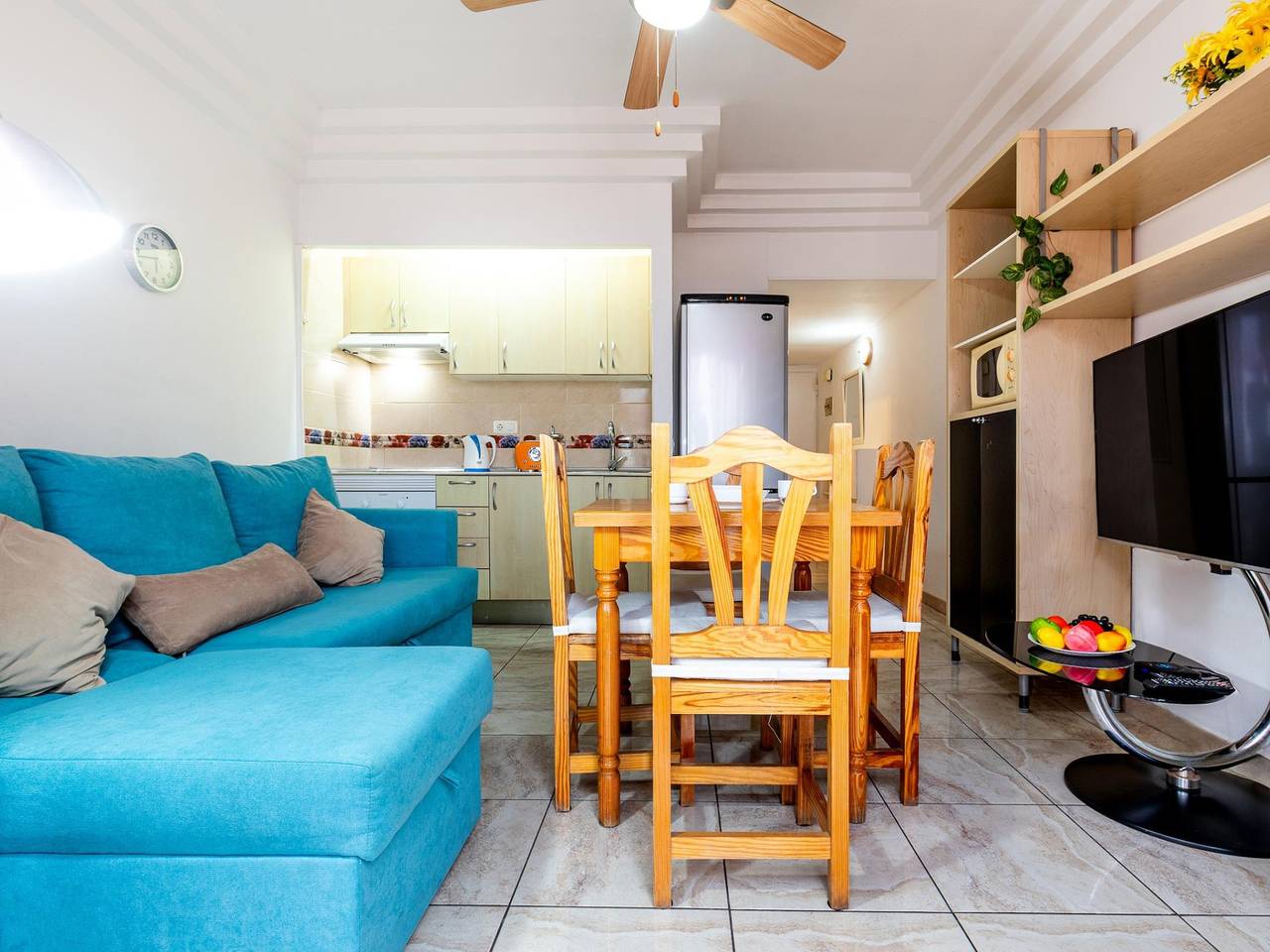 Ganze Ferienwohnung, Fantastic Orlando apartment with pool in Playa Puerto Colón, Adeje