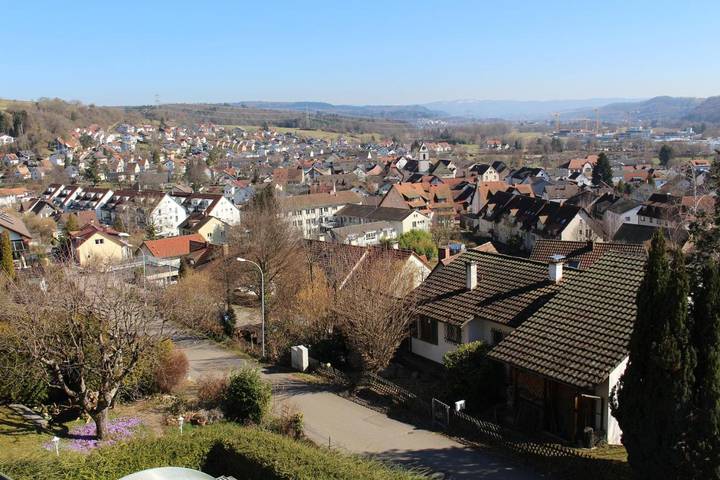 Ferienwohnung für 2 Personen, mit Ausblick in Lörrach