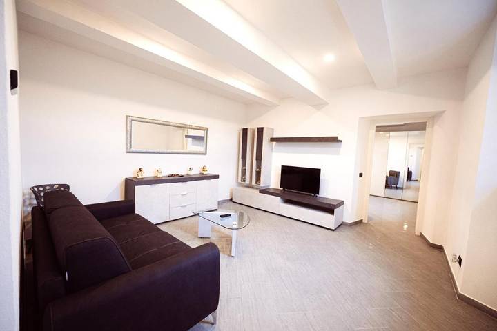 Gîte pour 4 personnes, avec vue et jardin à Maslianico