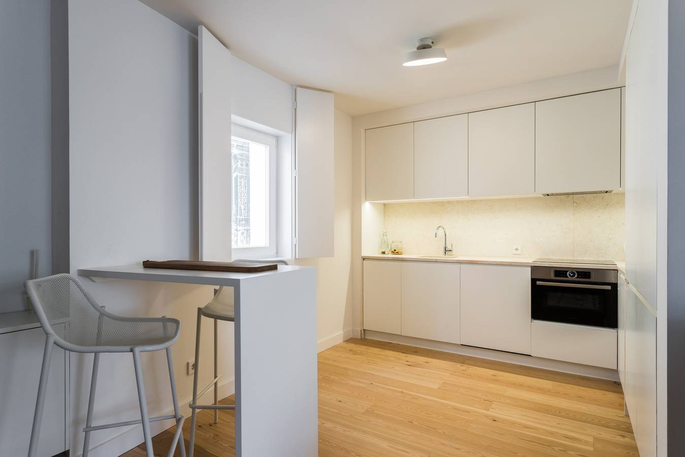 Ganze Wohnung, Ferienwohnung für 2 Personen mit Terrasse in Santa Maria Maior, Costa de Lisboa