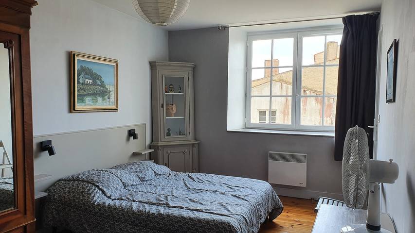Appartement entier, Charmant Duplex de 105m² au cœur de la Citadelle Vauban - Plage, Marché et Vue sur Fort Boyard in Le Château-d'Oléron, Côte de Beauté