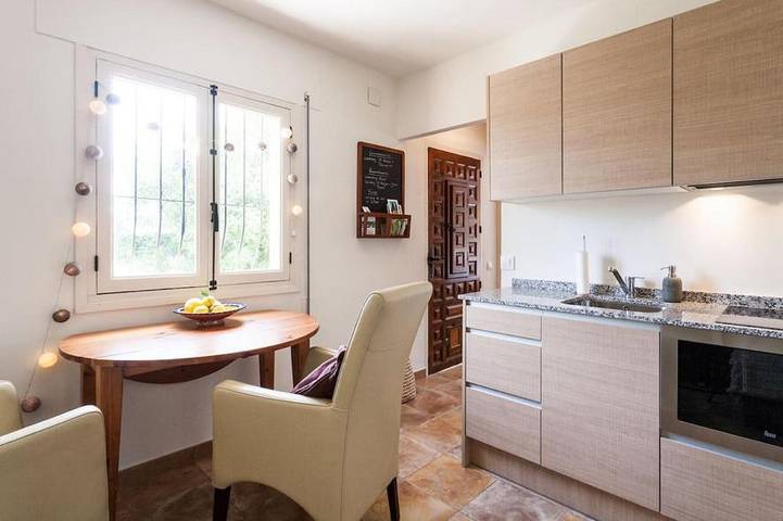 Gîte pour 2 personnes, avec jardin ainsi que piscine et vue à Llíber - 3