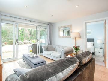 Holiday Home for 4 People in Brixham, Torbay, Photo 4