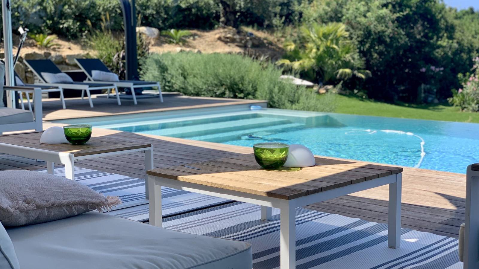 Villa pieds dans l'eau, Golfe d'Ajaccio in Portigliolo, Coti-Chiavari