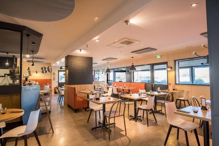 Hôtel pour 2 personnes, avec terrasse, animaux acceptés à Périgny - 3